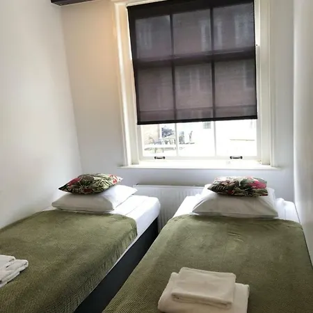 Bed and breakfast Bnbpearl Ámsterdam